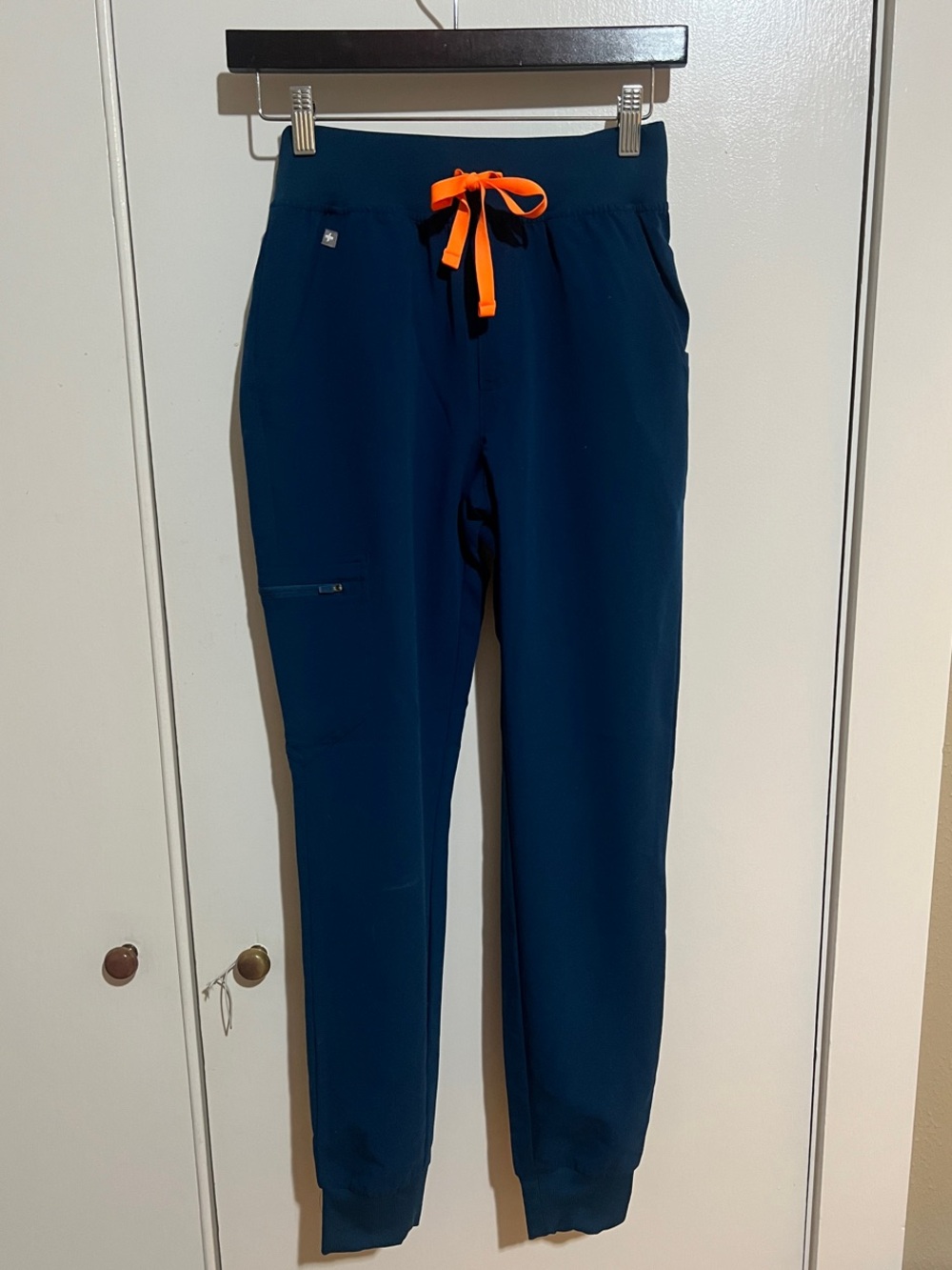 Figs Zamora Scrub Bottoms Deep Reef with Orange Drawstring XXS